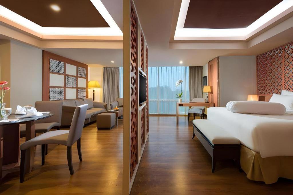 Indoluxe Hotel Jogjakarta Melati Exterior photo
